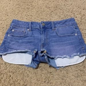 ✰ cute american eagle jean shorts ✰